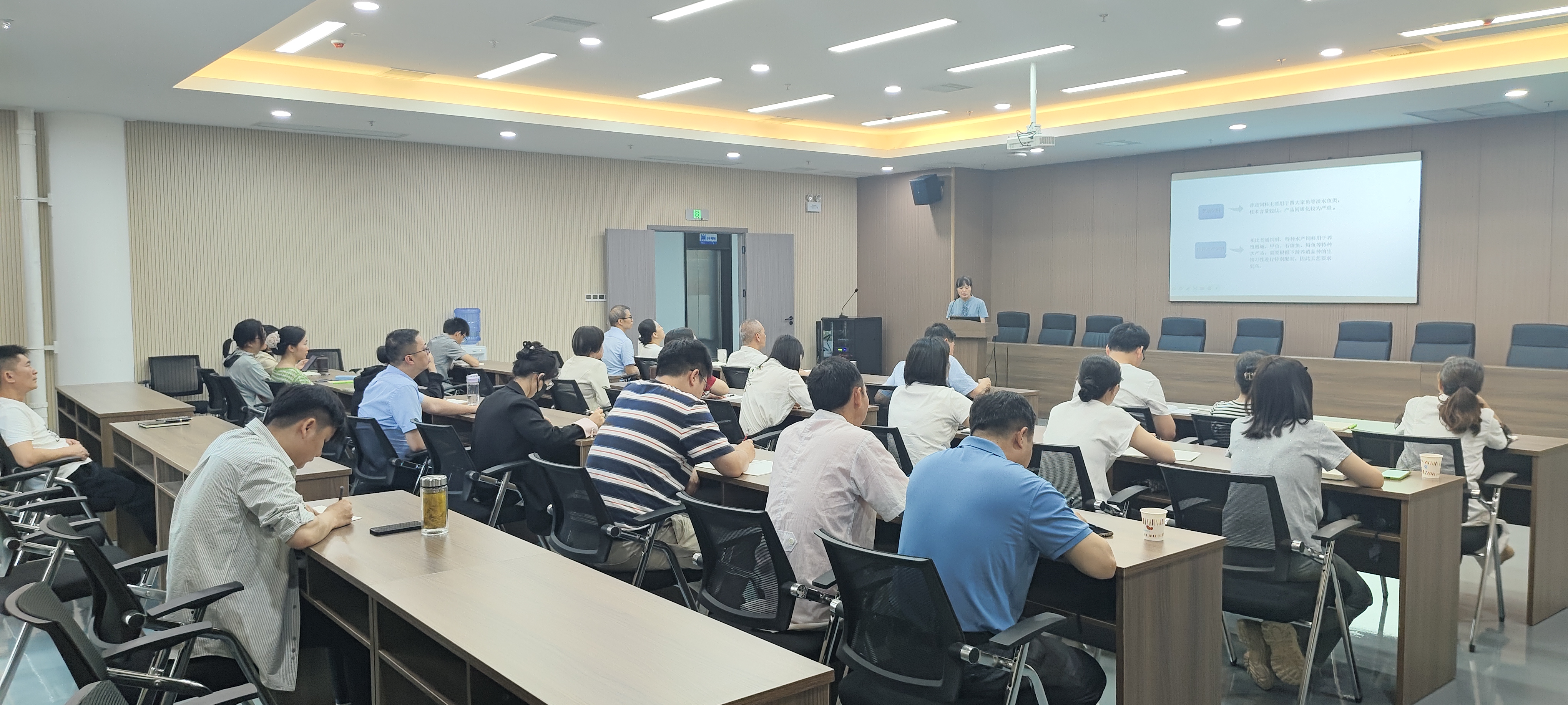 聚焦淀粉技术创新与应用实践，实验室成功 举办第二期技术沙龙
